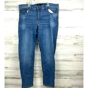 Frye Women's Plus 16 Medium Wash High Waist Straight Leg Distressed Denim Jeans